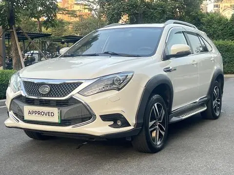 BYD Tang DM 2015