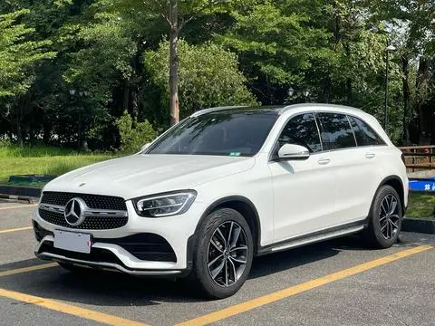 Mercedes-Benz GLC 2022 — фото 1