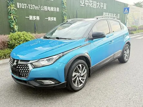 Luxgen U5 SUV 2017