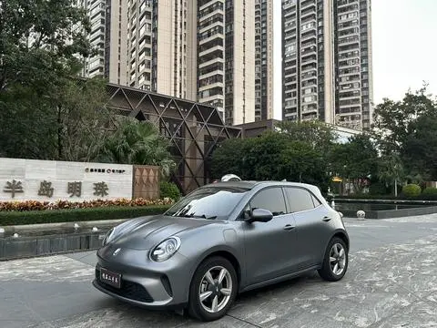 ORA 好猫 2025