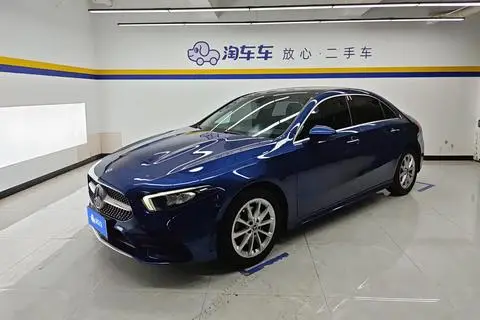 Mercedes-Benz A-Class 2022 — фото 1