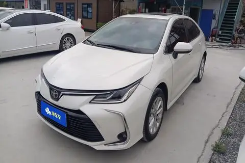 Toyota Corolla 2019 — фото 1