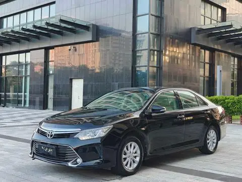 Toyota Camry 2015