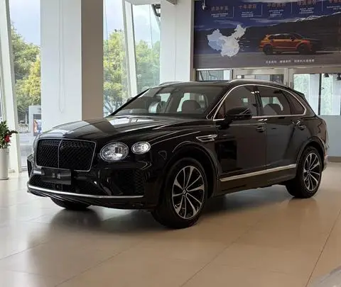 Bentley 添越 2025
