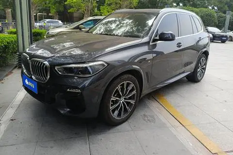 BMW X5 2019