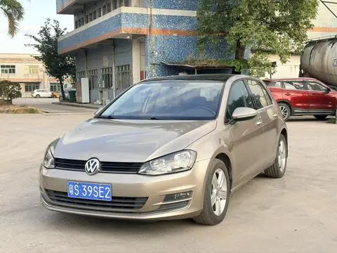 Volkswagen Golf 2015 — фото 1
