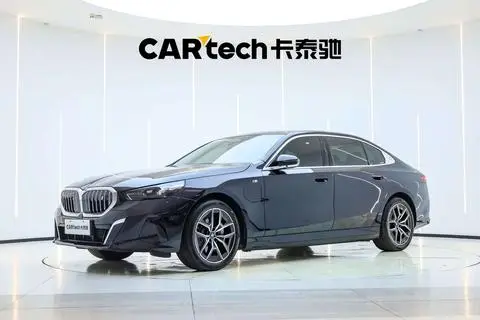 BMW i5 2024
