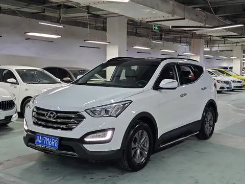 Hyundai 胜达 2015