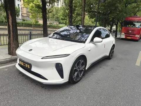 NIO ET5 2022