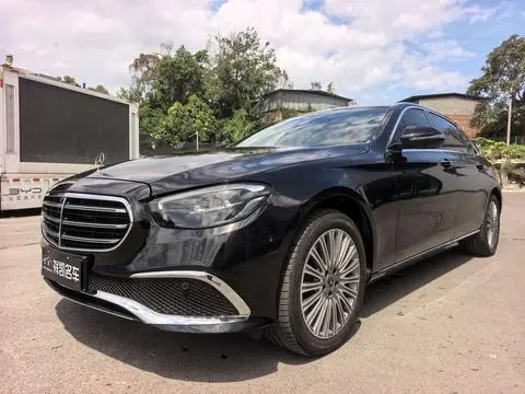Mercedes-Benz E-Class 2022 — фото 1