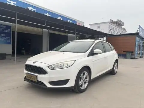Ford Focus 2017 — фото 1