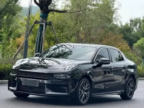 Lynk & Co 03 2020
