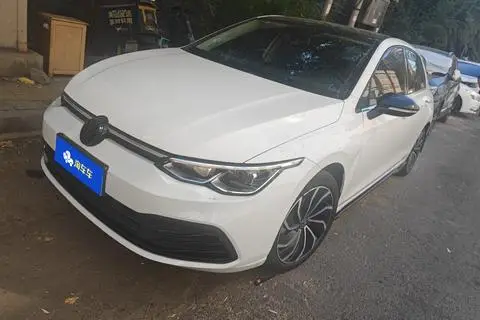 Volkswagen Golf 2021