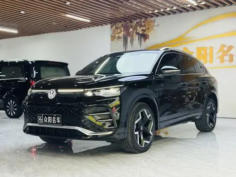 Volkswagen Tiguan L 2024