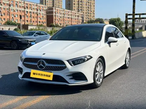 Mercedes-Benz A-Class 2020 — фото 1