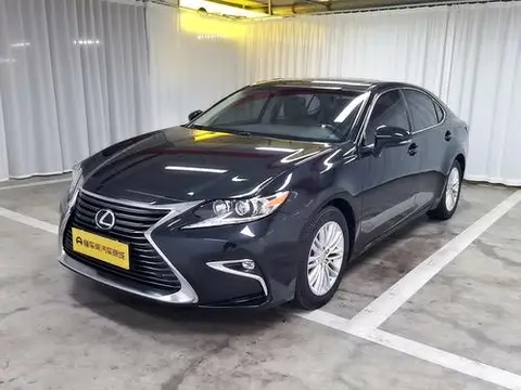 Lexus ES 2015