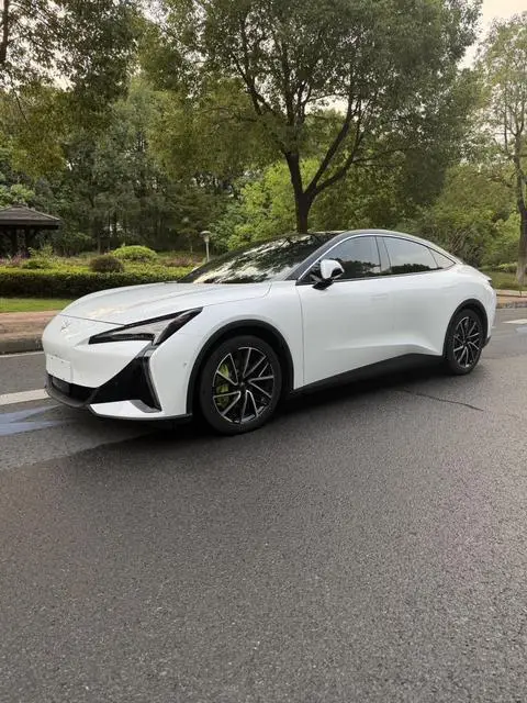 ARCFOX 极狐 阿尔法S5 2025