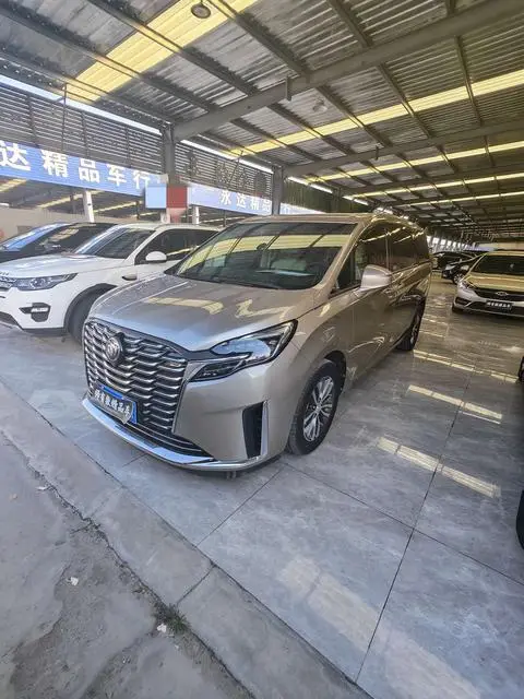 Buick GL8 2022