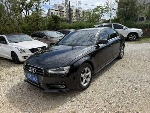 Audi A4L 2015