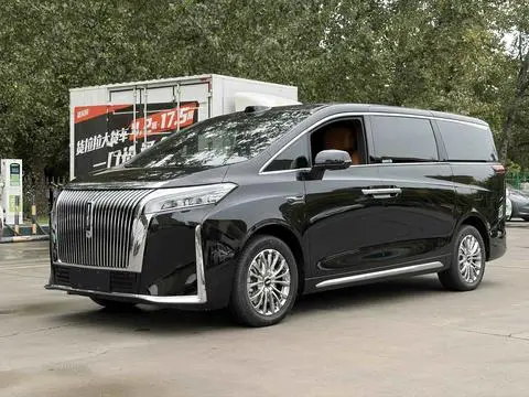 Wey 高山 PHEV 2025