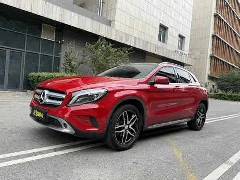 Mercedes-Benz GLA 2016