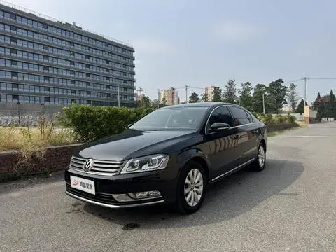 Volkswagen Magotan 2013