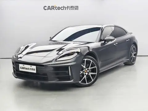 Porsche Panamera 2024