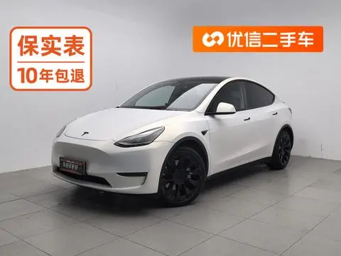 Tesla Model Y 2021