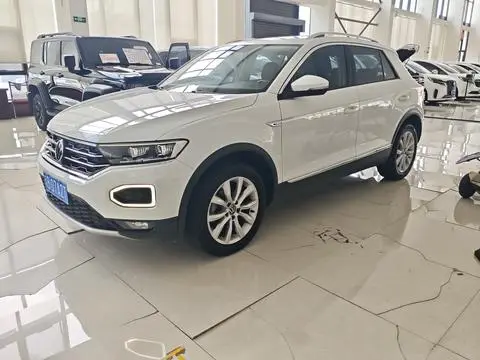 Volkswagen T-ROC 2022 — фото 1
