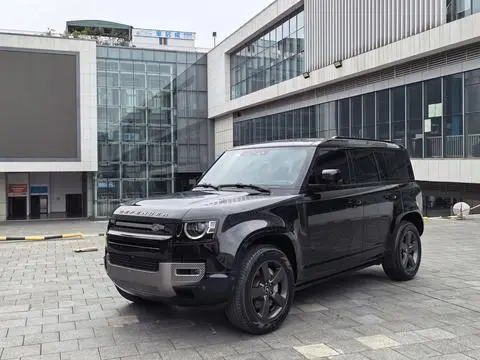 Land Rover 卫士 2025