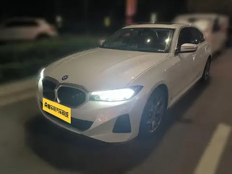 BMW i3 2022
