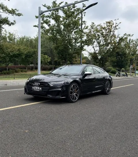 Audi S7 2021
