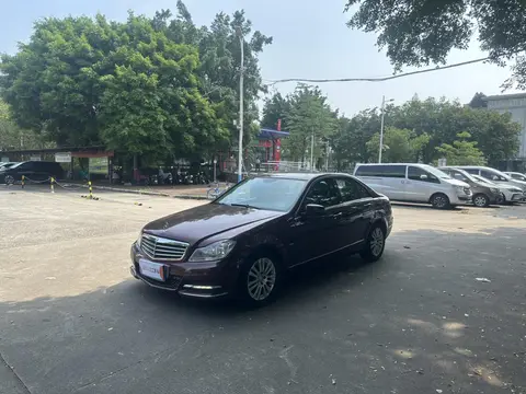 Mercedes-Benz C-Class 2011