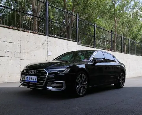 Audi A6L 2021 — фото 1