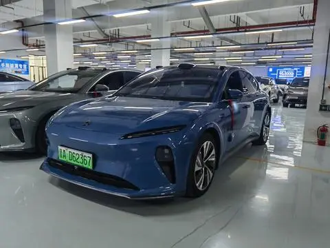 NIO ET5 2022