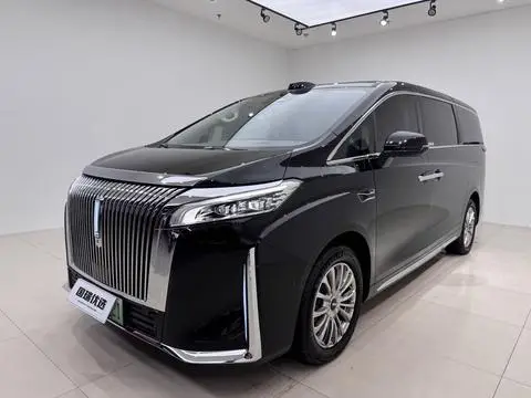 Wey 高山 PHEV 2025