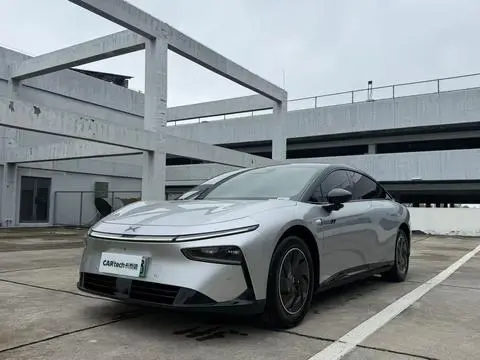 XPeng 小鹏P7+ 2024