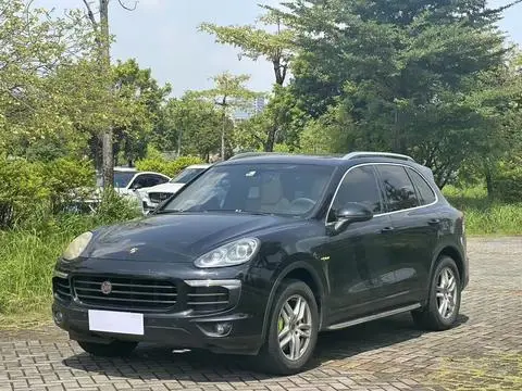 Porsche Cayenne E-Hybrid 2016 — фото 1