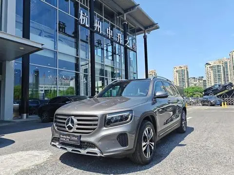 Mercedes-Benz GLB 2024