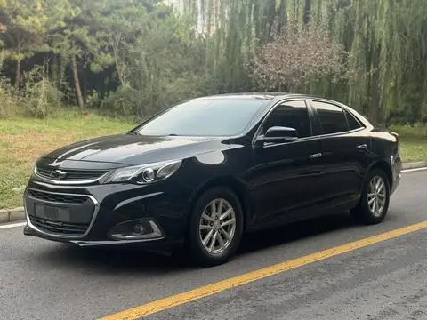 Chevrolet Malibu 2018 — фото 1