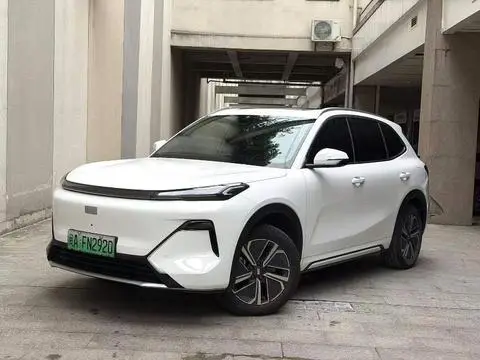 Geely 星舰7 EM-i 2025