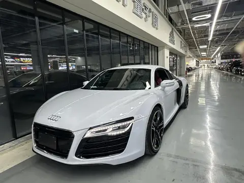 Audi R8 2014