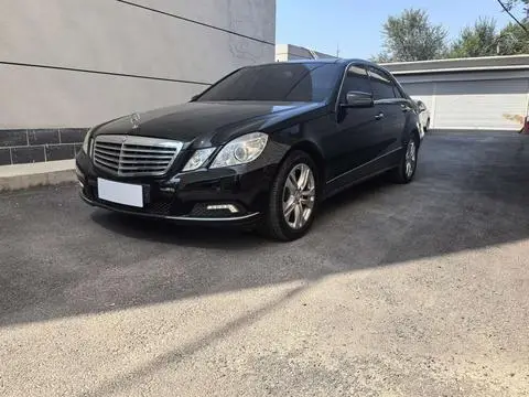 Mercedes-Benz E-Class 2010