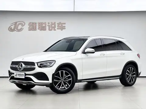 Mercedes-Benz GLC 2022 — фото 1