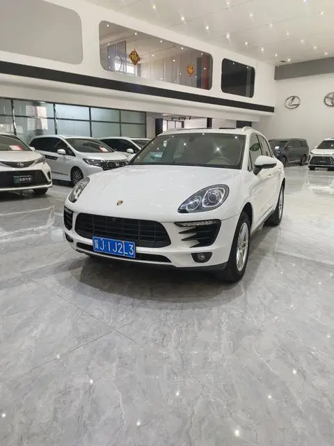 Porsche Macan 2016