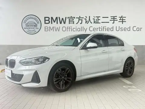 BMW 1 Series 2021