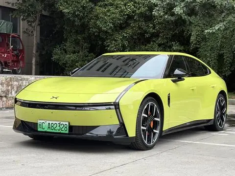 XPeng 小鹏P7 2025