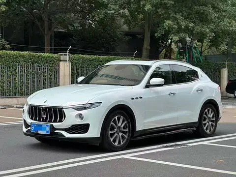 Maserati Levante 2016