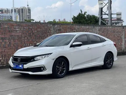 Honda Civic 2019 — фото 1
