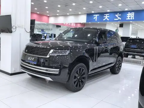 Land Rover 揽胜 2023 — фото 1